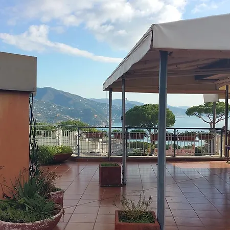 Tigullio Terrace Nyaraló